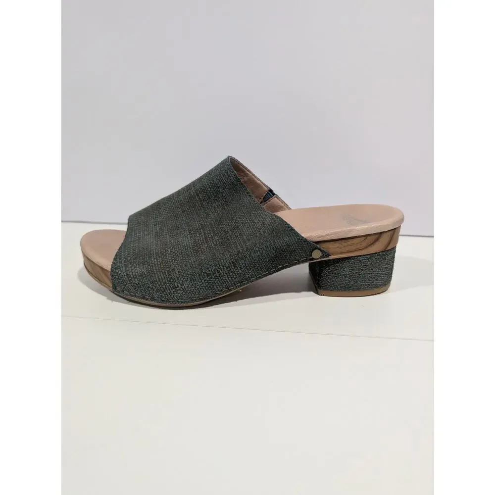 Dansko Maci Sandal Clog Size 41 Green Textured Heeled‎